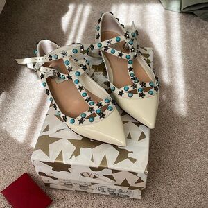 White Valentino ballerina flats